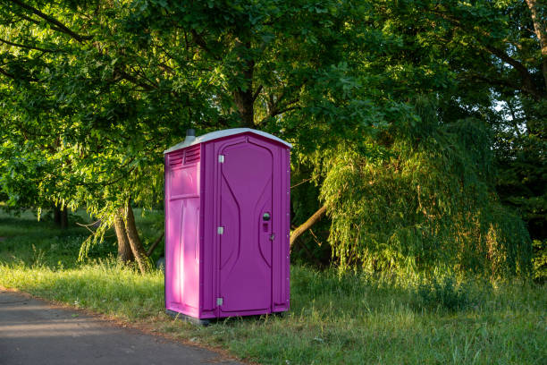 Best Portable restroom trailer rental  in Greenfield, IL